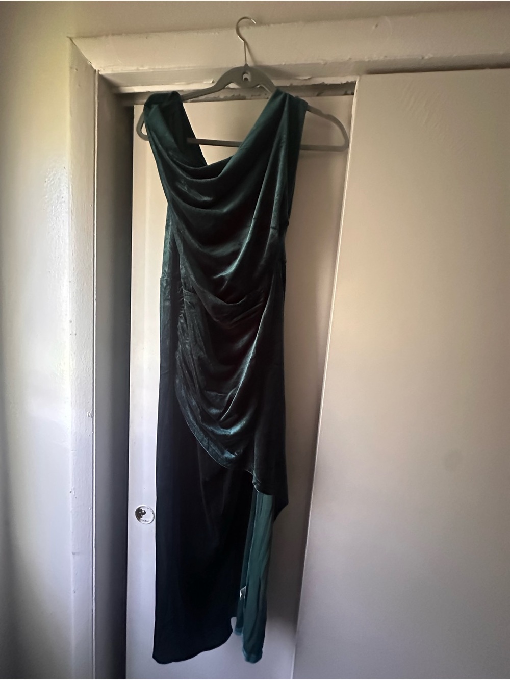 Elegant Teal Velvet Draped Evening Dress